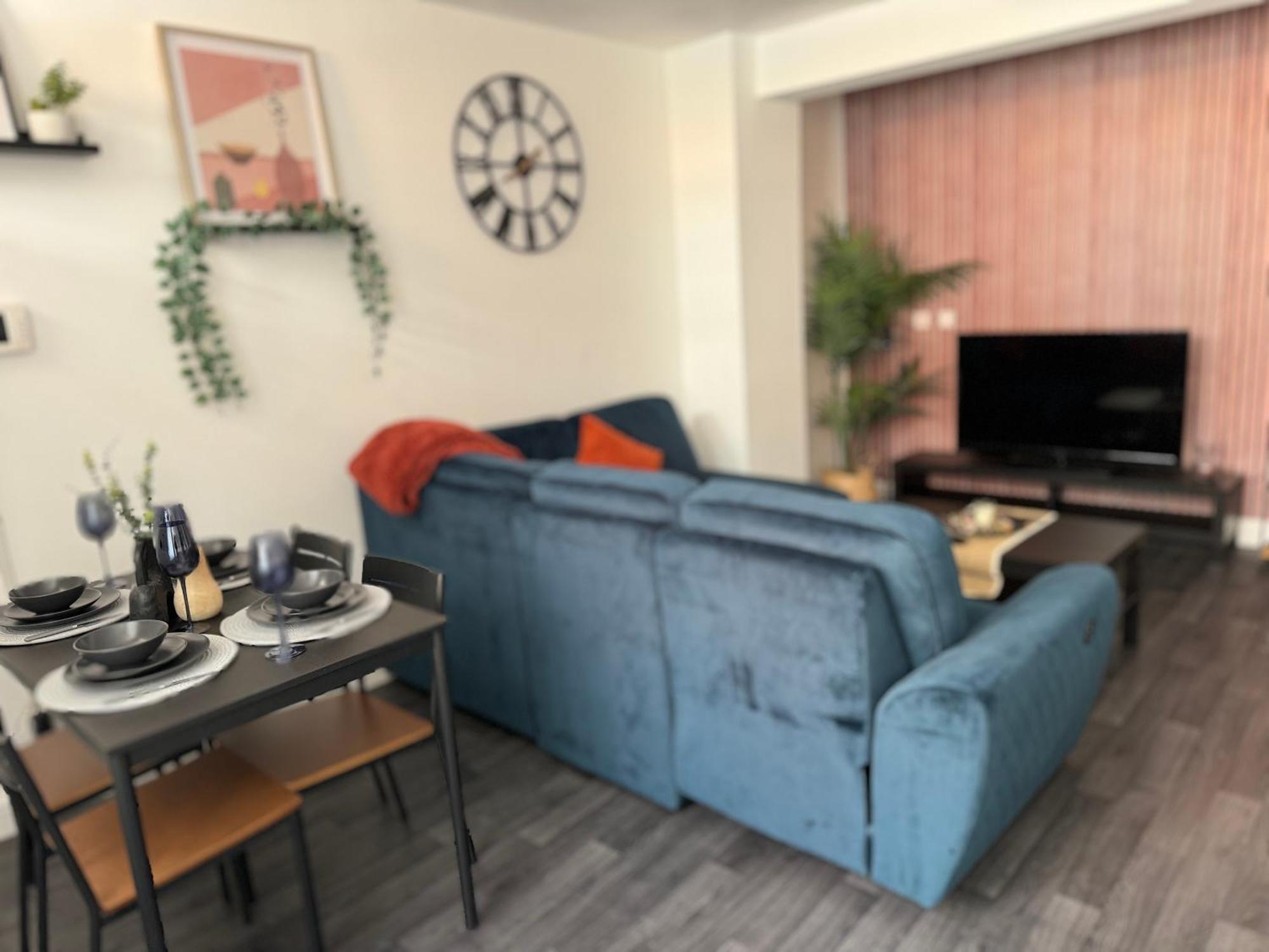 Birmingham City Stay Apartments *